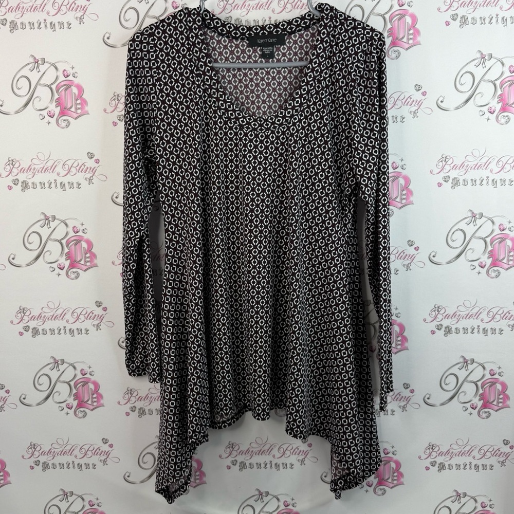 Karen Kane shirt top geometric wine red burgundy Black and White Patterned tunic
